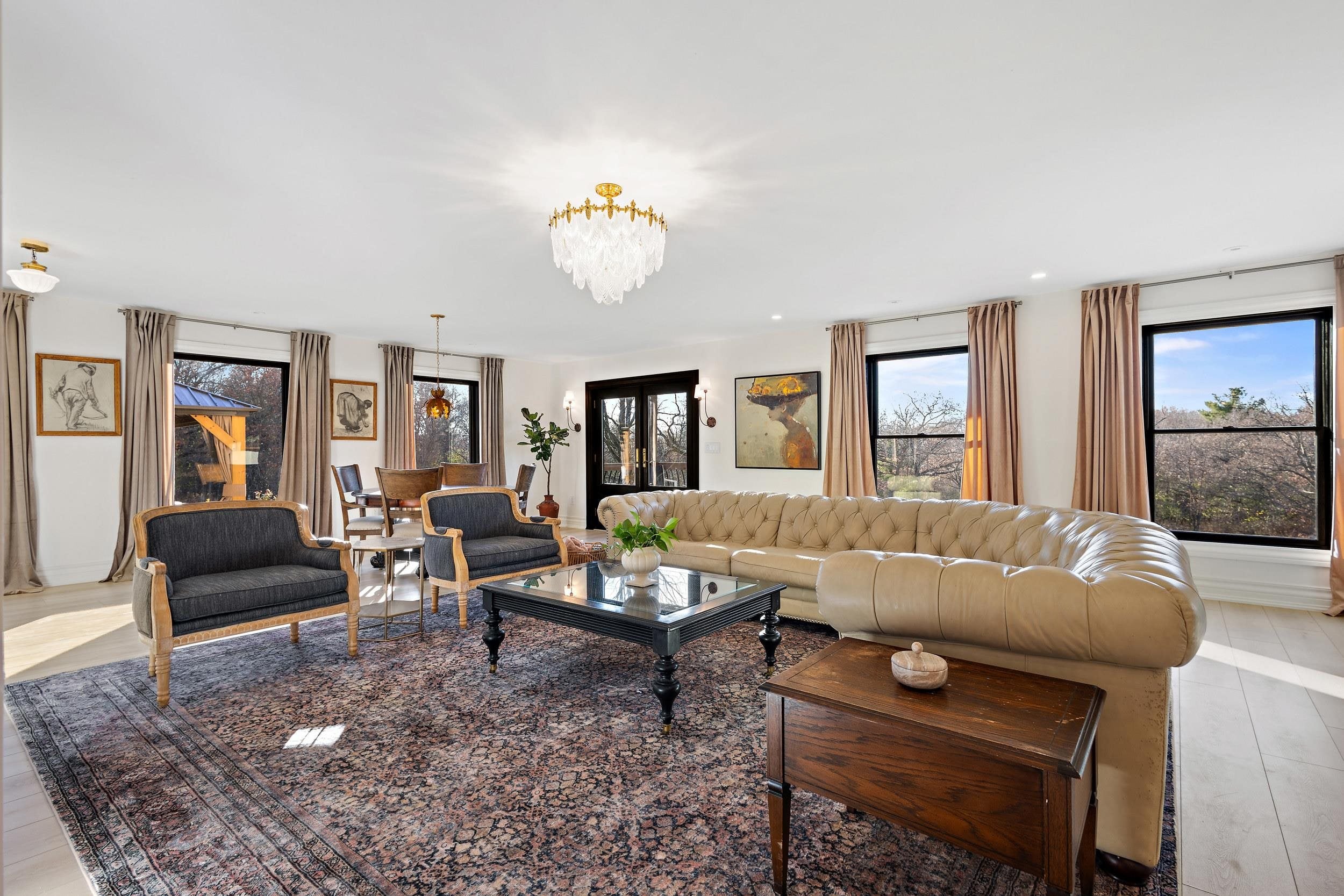 Plainfield, Wisconsin, 54966, United States, 6 Bedrooms Bedrooms, ,5 BathroomsBathrooms,Residential,Active,1995293