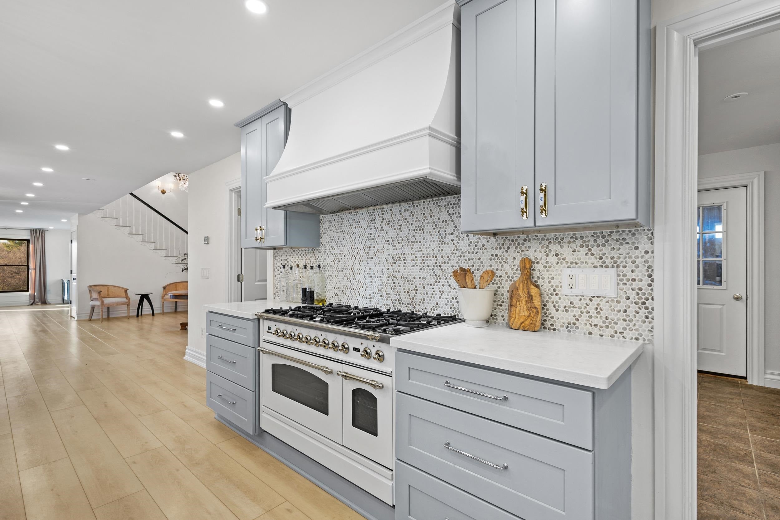 Plainfield, Wisconsin, 54966, United States, 6 Bedrooms Bedrooms, ,5 BathroomsBathrooms,Residential,Active,1995293