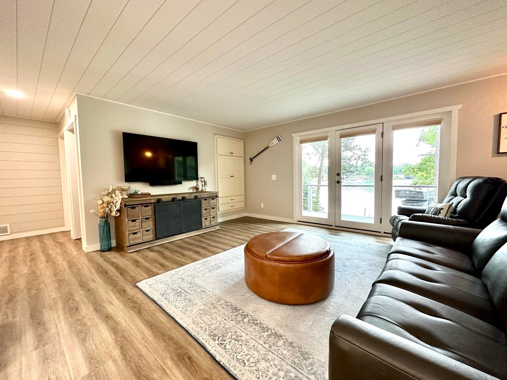 Waupaca, Wisconsin, 54981, United States, 3 Bedrooms Bedrooms, ,2 BathroomsBathrooms,Residential,Active,1929423