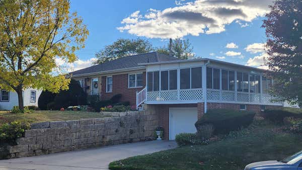 2935 KEOKUK ST, DUBUQUE, IA 52001, photo 2 of 21