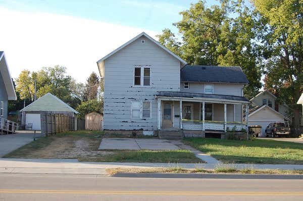 611 W PLATT ST, MAQUOKETA, IA 52060 - Image 1