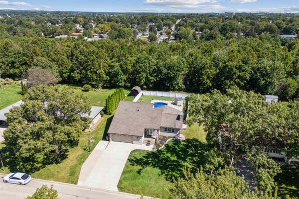 311 E ANGUS CT, MAQUOKETA, IA 52060 - Image 1