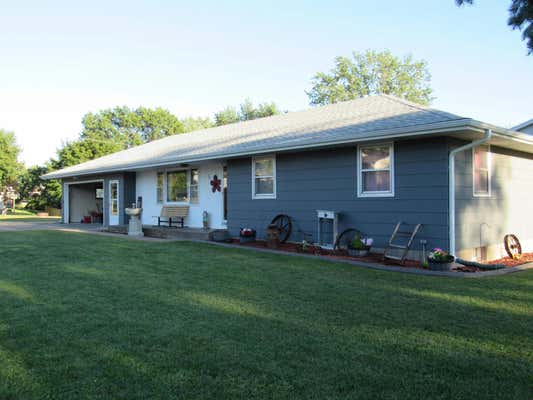 901 LISA DR, MAQUOKETA, IA 52060 - Image 1