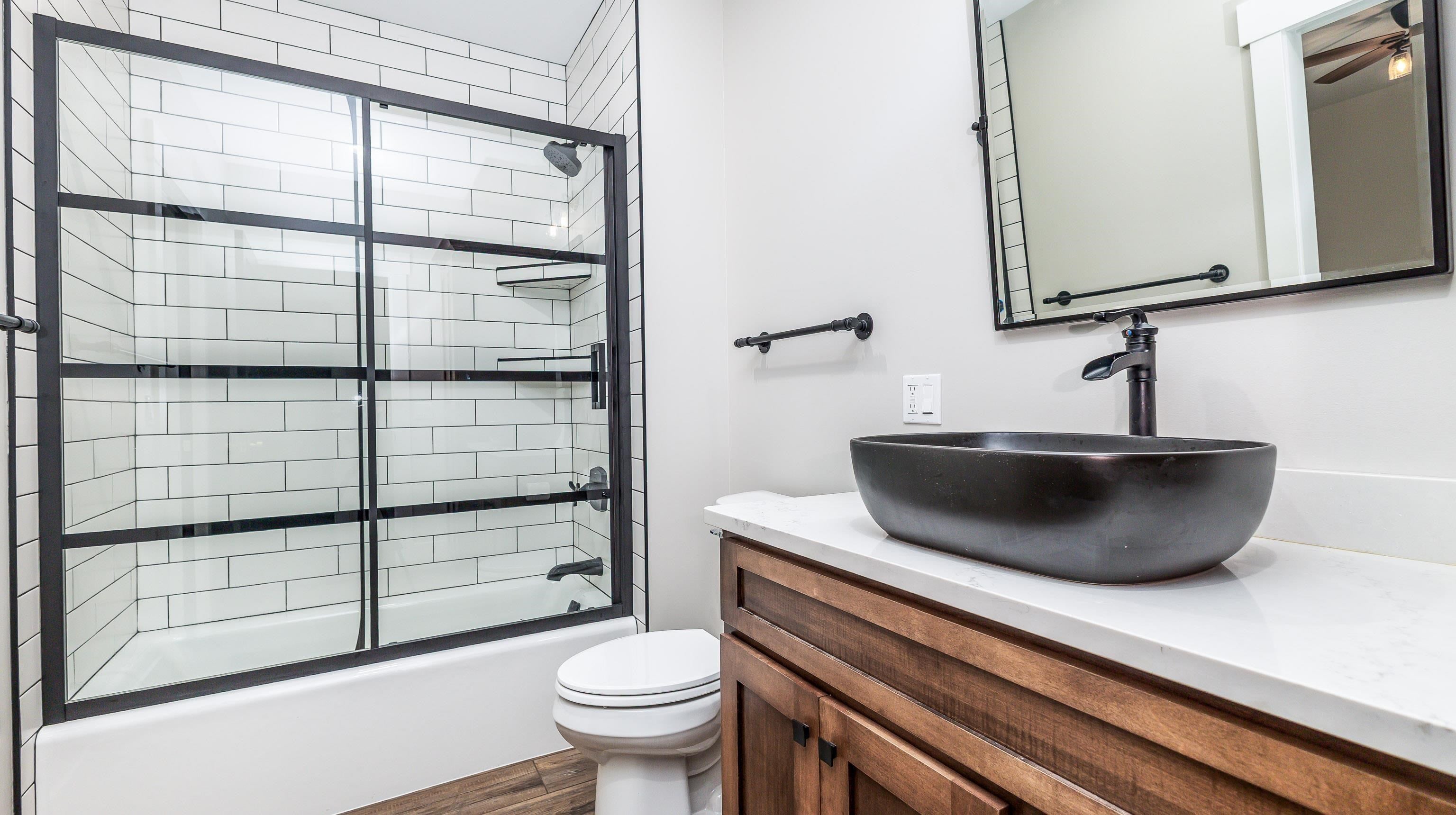 Dubuque, Iowa, 52003, United States, 4 Bedrooms Bedrooms, ,4 BathroomsBathrooms,Residential,Active,2017106