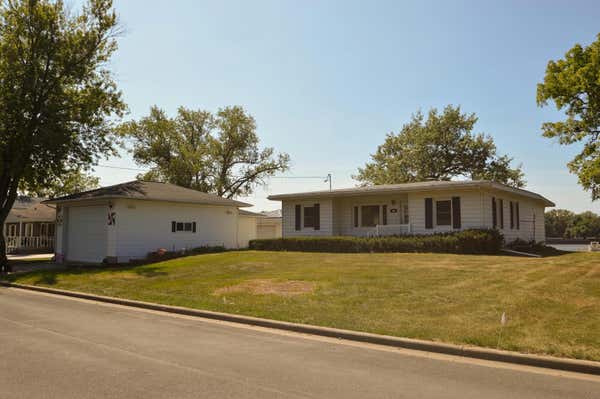 610 W FRONT ST, CASSVILLE, WI 53806 - Image 1