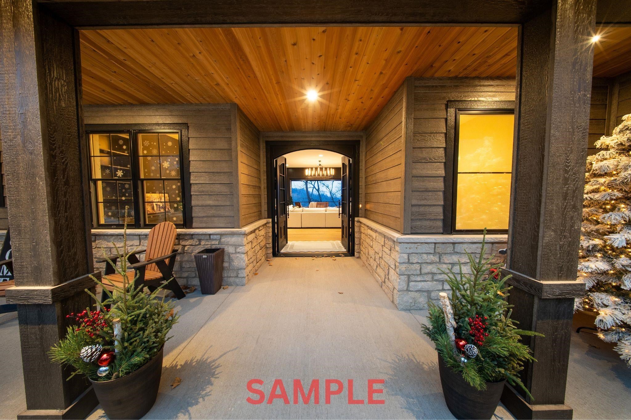 Dubuque, Iowa, 52002, United States, 5 Bedrooms Bedrooms, ,6 BathroomsBathrooms,Residential,Active,2006835