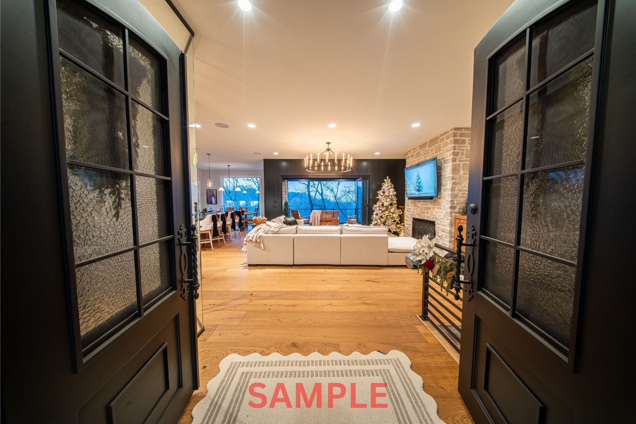 Dubuque, Iowa, 52002, United States, 5 Bedrooms Bedrooms, ,6 BathroomsBathrooms,Residential,Active,2006835