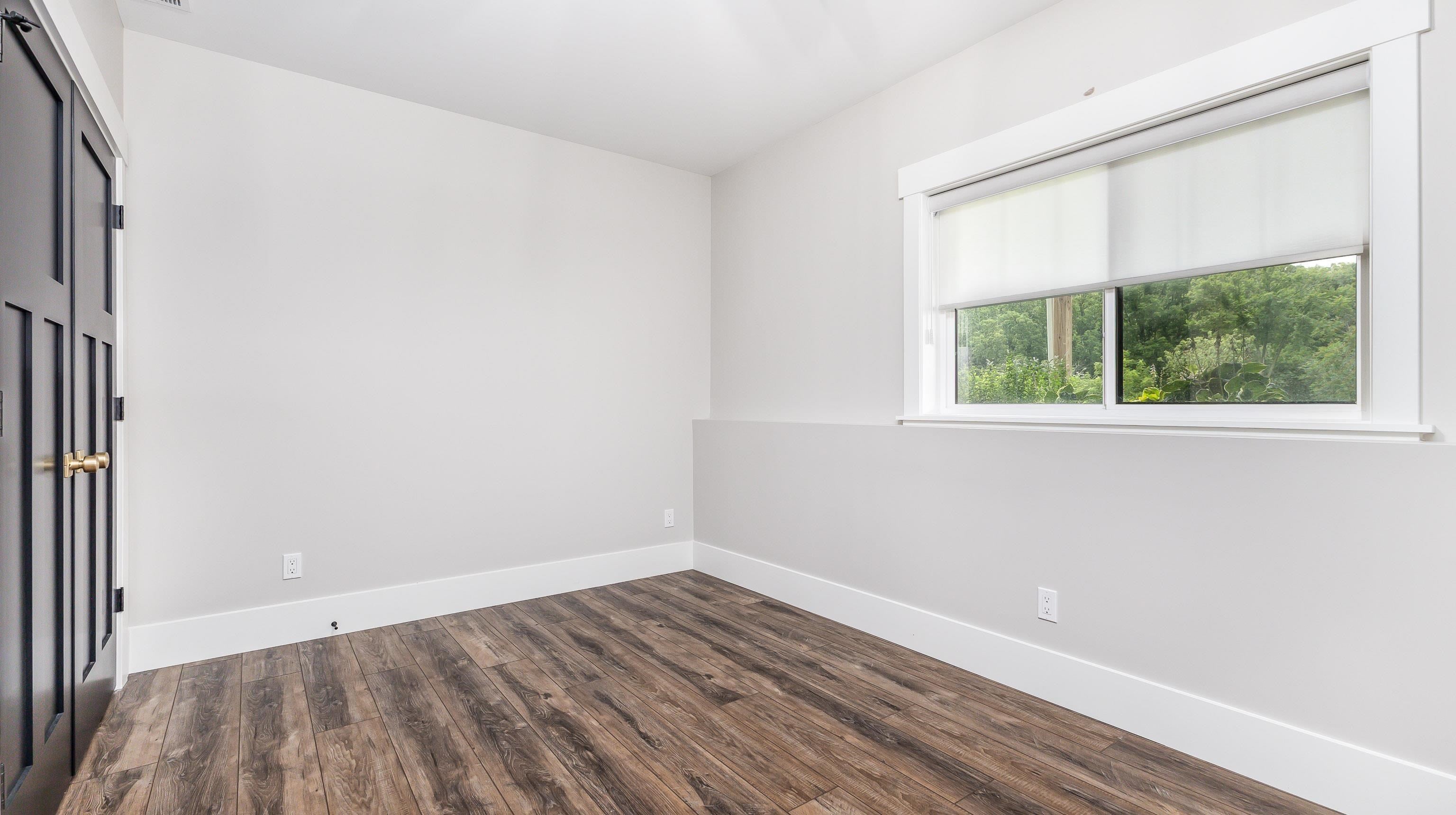 Dubuque, Iowa, 52003, United States, 4 Bedrooms Bedrooms, ,4 BathroomsBathrooms,Residential,Active,2017106