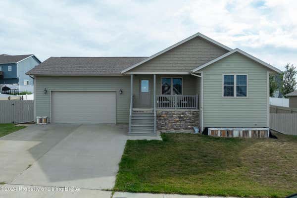 2610 COUNTRY OAK DR, DICKINSON, ND 58601 - Image 1