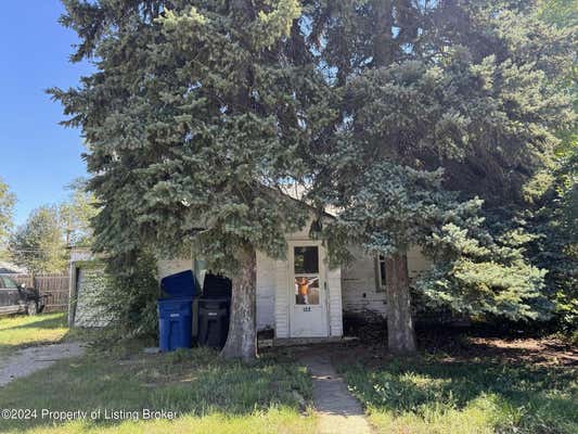 122 9TH AVE W, DICKINSON, ND 58601 - Image 1