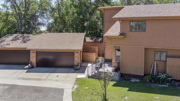 670 4TH AVE E, DICKINSON, ND 58601 - Image 1