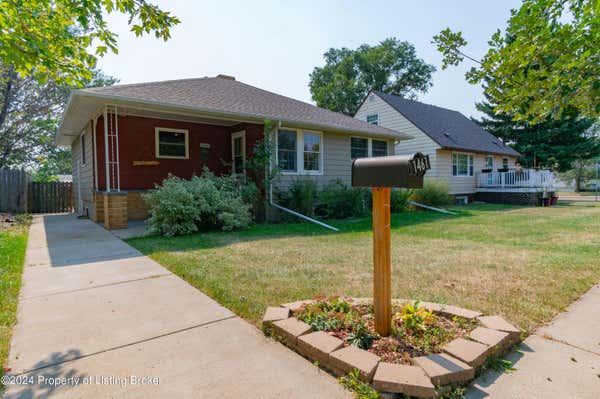 1461 2ND ST W, DICKINSON, ND 58601 - Image 1