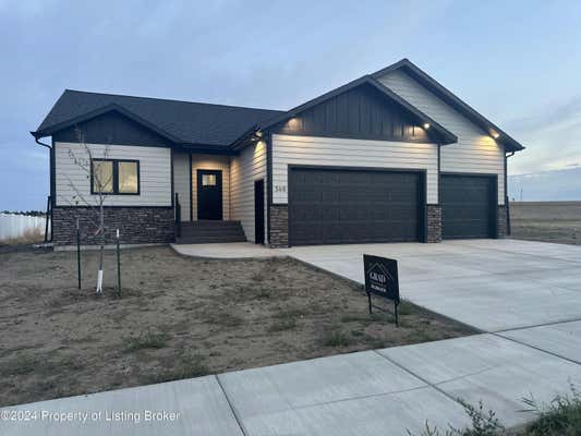 568 RIVER DR, DICKINSON, ND 58601 - Image 1