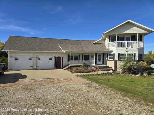 525 RIVER DR, DICKINSON, ND 58601 - Image 1