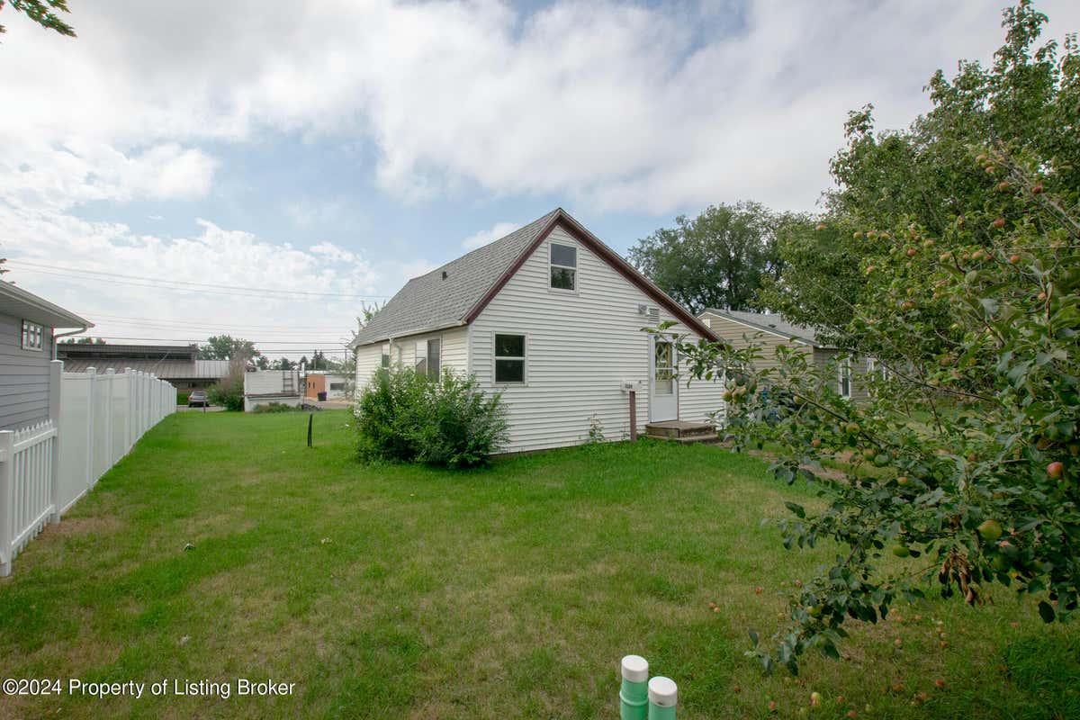 1329 1ST ST W, DICKINSON, ND 58601, photo 1 of 10