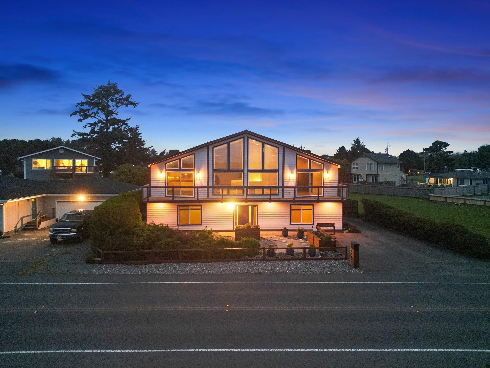 Crescent City, California, 95531, United States, ,3 BathroomsBathrooms,Residential,Active,1899884