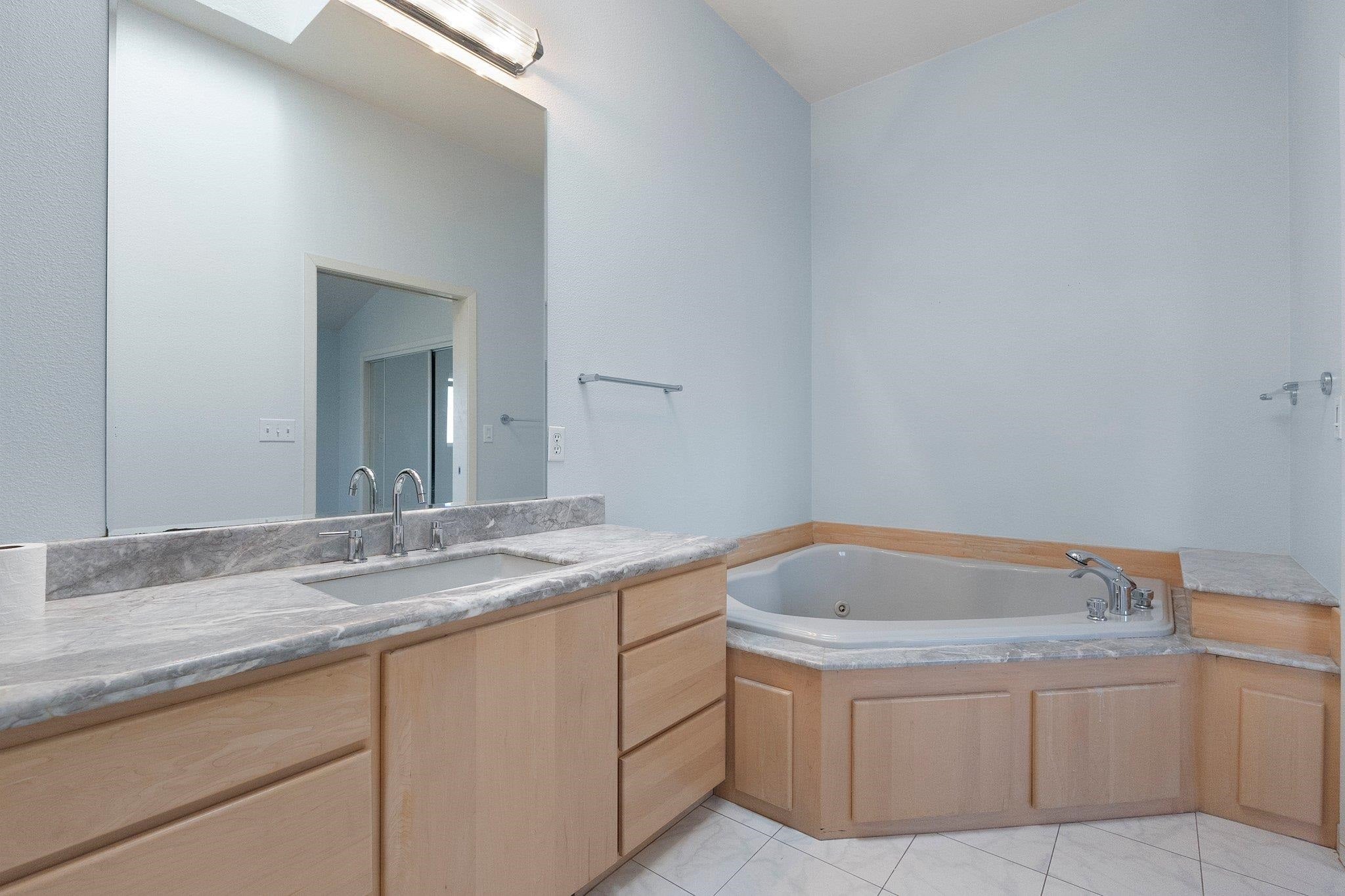 Crescent City, California, 95531, United States, ,3 BathroomsBathrooms,Residential,Active,1899884