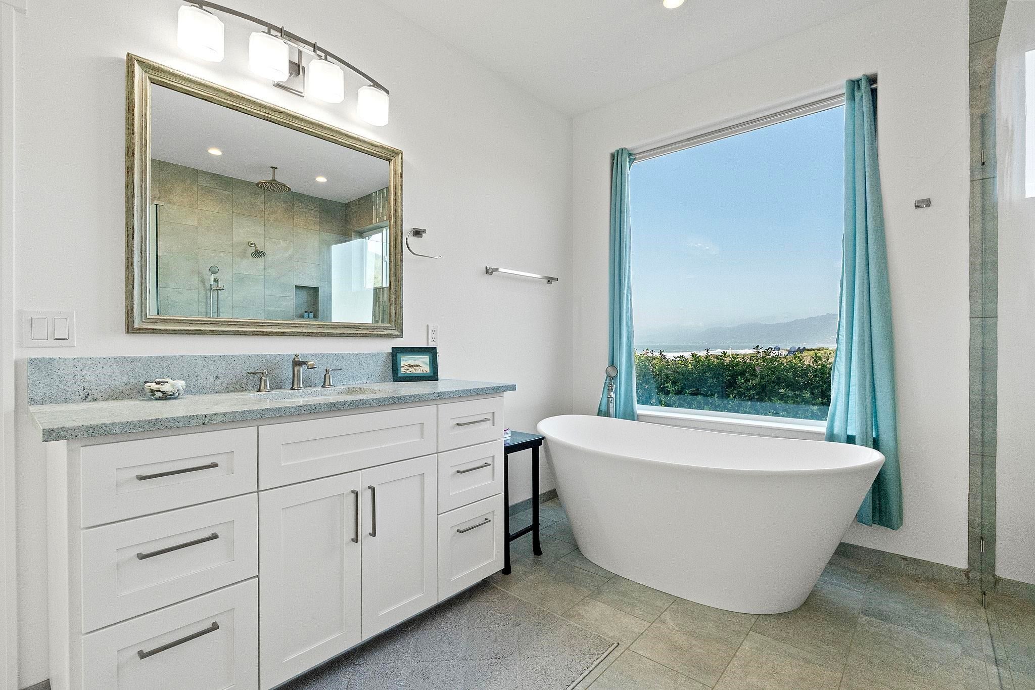 Smith River, California, 95567, United States, 3 Bedrooms Bedrooms, ,3 BathroomsBathrooms,Residential,Active,1953018