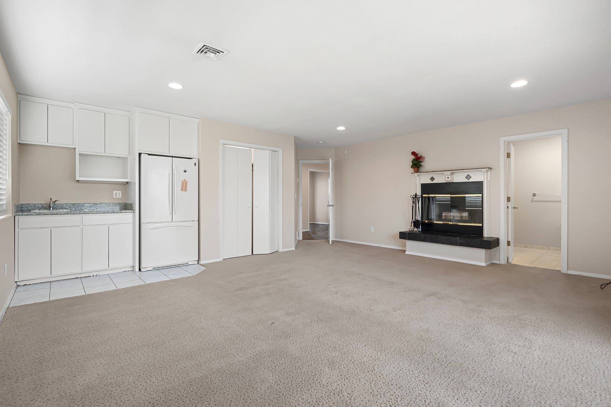 Crescent City, California, 95531, United States, ,3 BathroomsBathrooms,Residential,Active,1899884