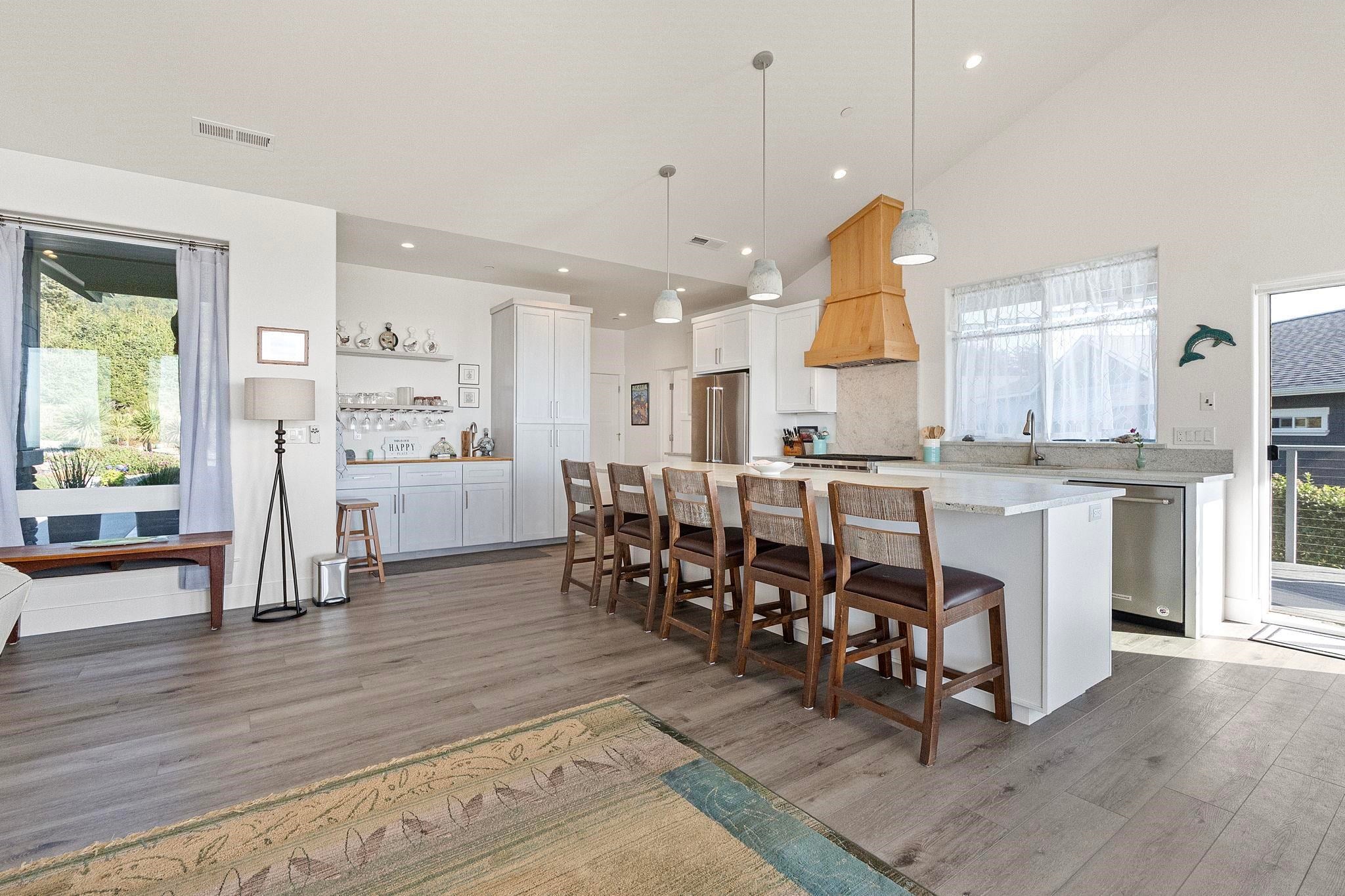 Smith River, California, 95567, United States, 3 Bedrooms Bedrooms, ,3 BathroomsBathrooms,Residential,Active,1953018