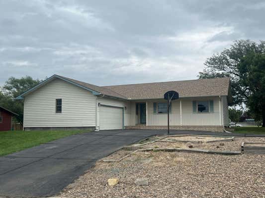 3000 W BARBARA LN, DODGE CITY, KS 67801 - Image 1