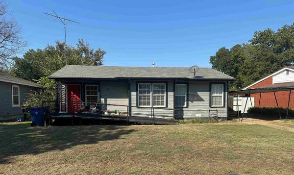 621 GRIMES AVE, COMANCHE, OK 73529 - Image 1