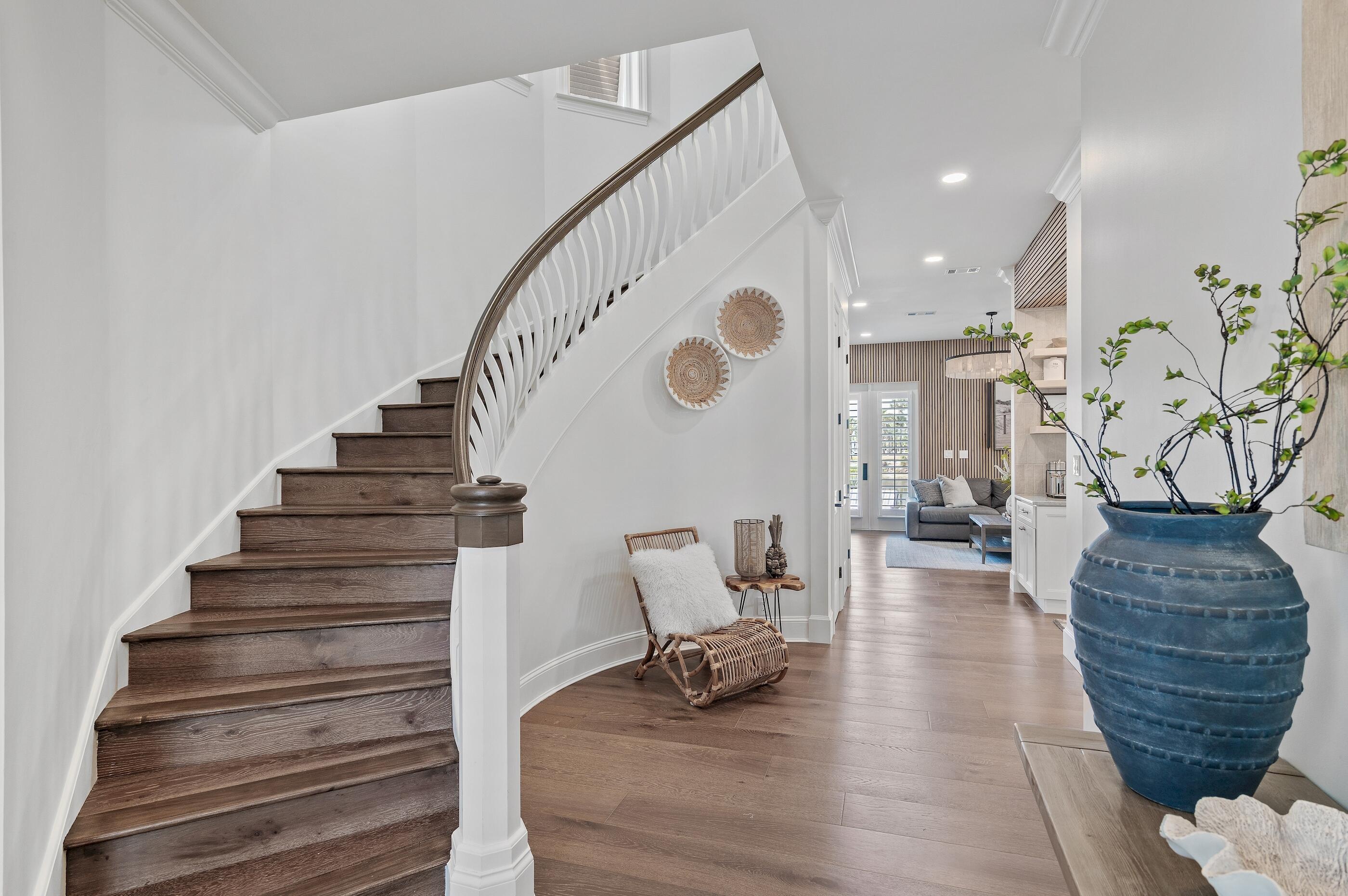 Destin, Florida, 32541, United States, 4 Bedrooms Bedrooms, ,4 BathroomsBathrooms,Residential,Active,1992549