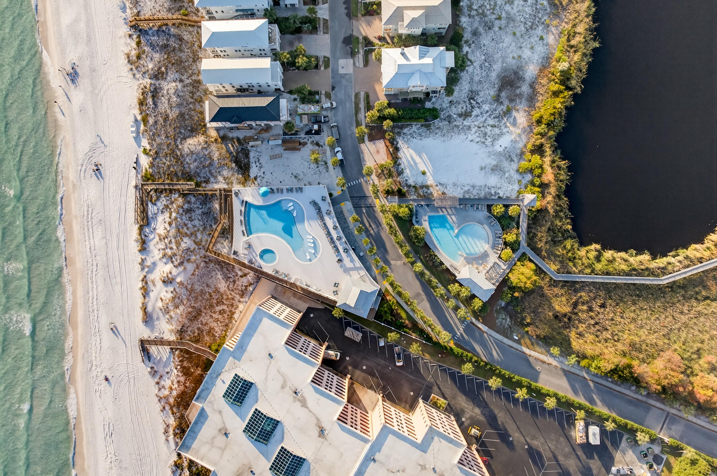 Destin, Florida, 32541, United States, 4 Bedrooms Bedrooms, ,4 BathroomsBathrooms,Residential,Active,1992549