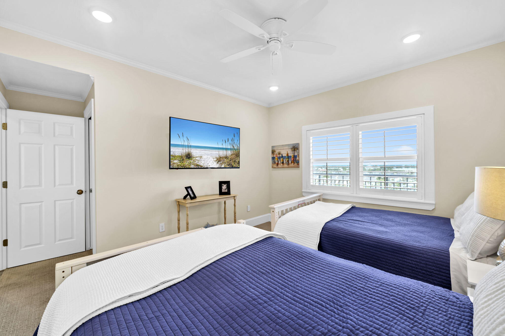 Destin, Florida, 32541, United States, 3 Bedrooms Bedrooms, ,3 BathroomsBathrooms,Residential,Active,1962190