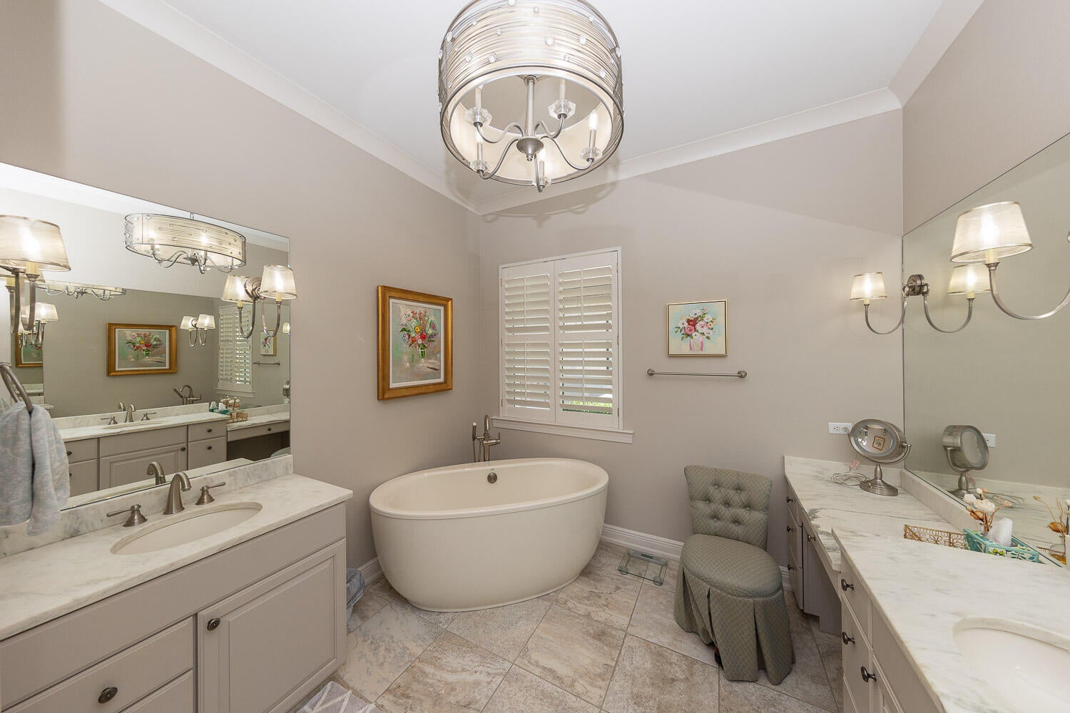 Destin, Florida, 32541, United States, 4 Bedrooms Bedrooms, ,3 BathroomsBathrooms,Residential,Active,1871935