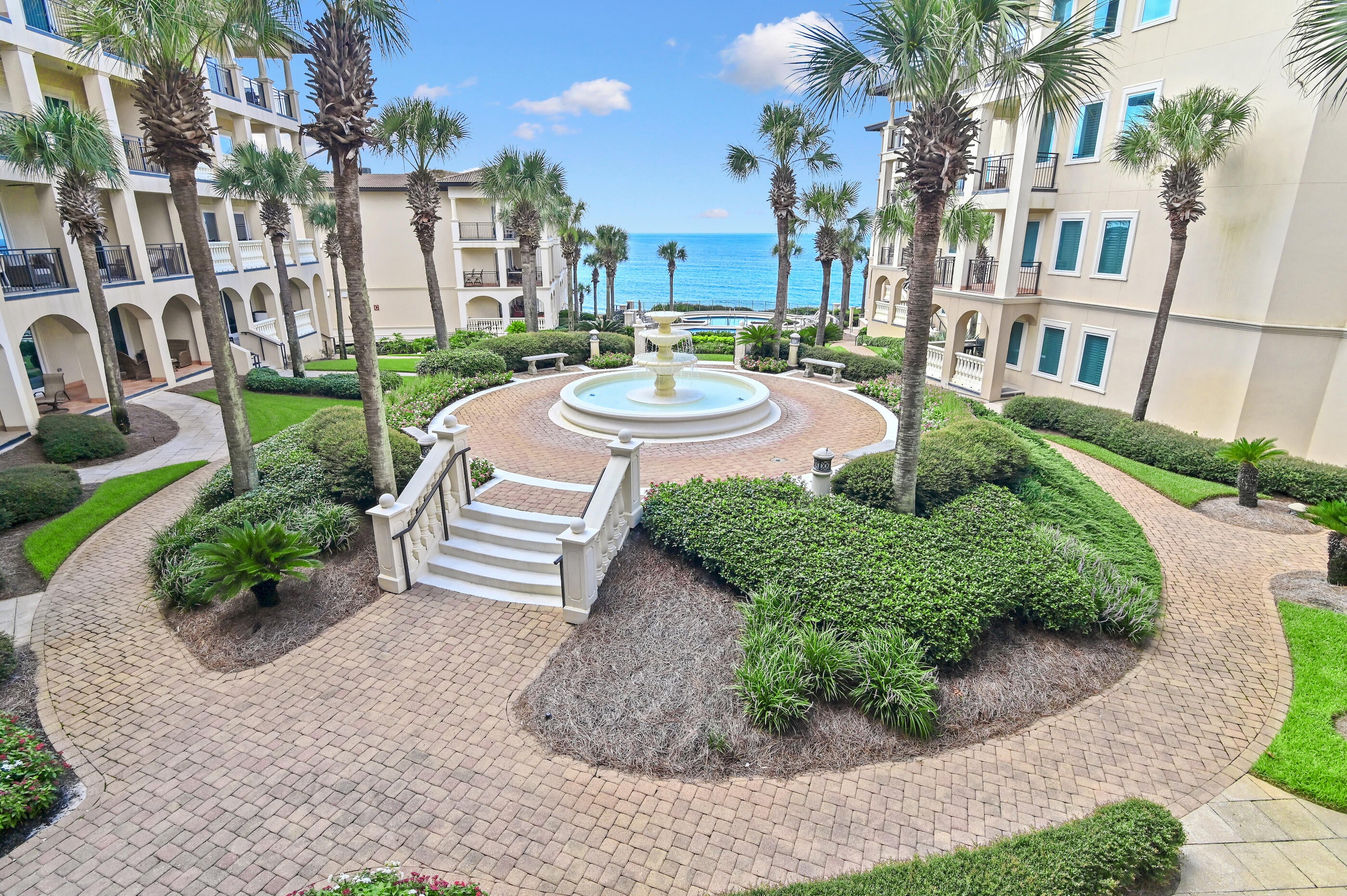 Santa Rosa Beach, Florida, 32459, United States, 3 Bedrooms Bedrooms, ,4 BathroomsBathrooms,Residential,Active,1929783