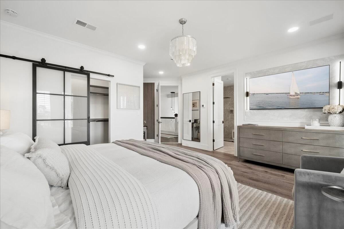 Destin, Florida, 32541, United States, 4 Bedrooms Bedrooms, ,4 BathroomsBathrooms,Residential,Active,1992549