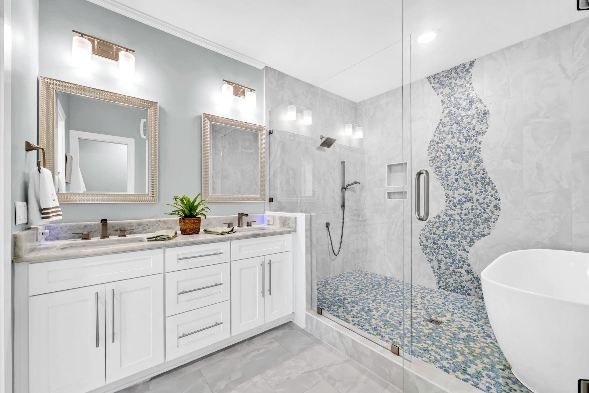 Destin, Florida, 32541, United States, 3 Bedrooms Bedrooms, ,3 BathroomsBathrooms,Residential,Active,1962190