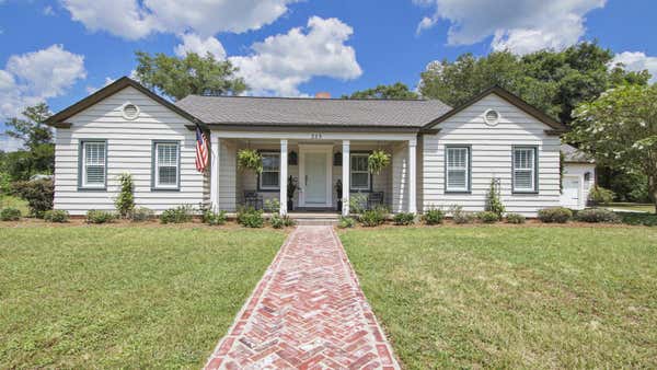 215 COLLEGE AVE, DEFUNIAK SPRINGS, FL 32435 - Image 1