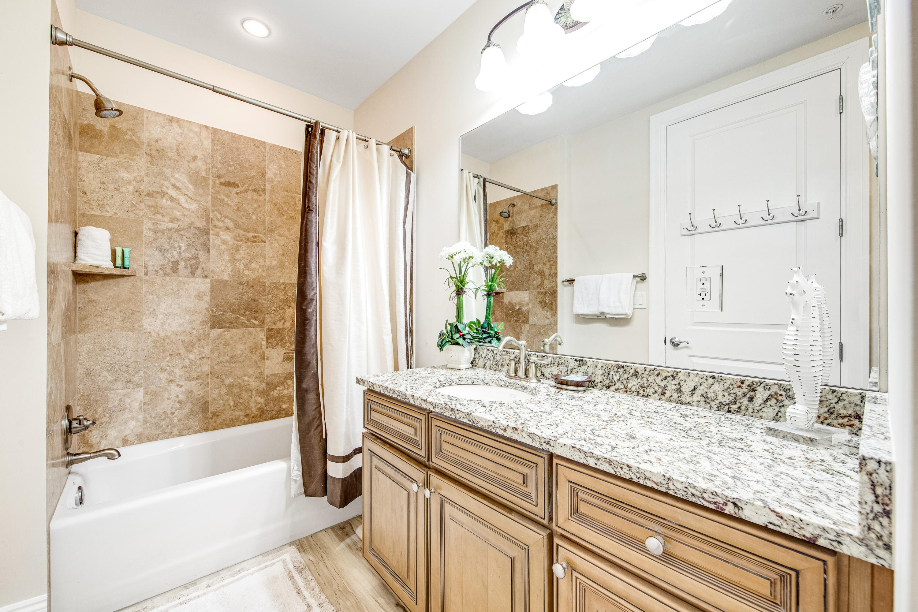 Santa Rosa Beach, Florida, 32459, United States, ,5 BathroomsBathrooms,Residential,Active,1769748