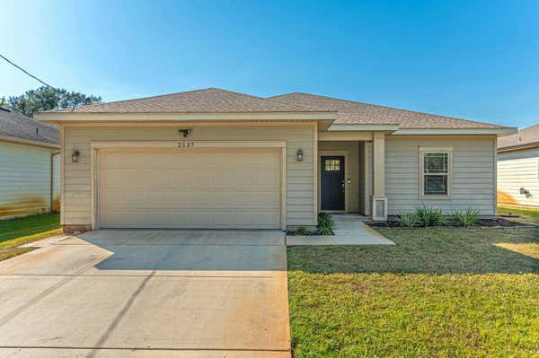 2137 JANET ST, NAVARRE, FL 32566 - Image 1