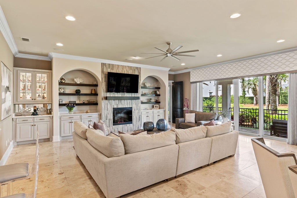 Destin, Florida, 32541, United States, ,6 BathroomsBathrooms,Residential,Active,1900167