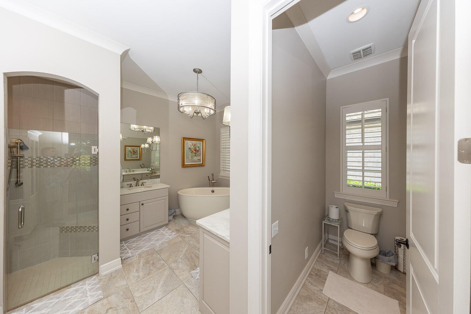 Destin, Florida, 32541, United States, 4 Bedrooms Bedrooms, ,3 BathroomsBathrooms,Residential,Active,1871935