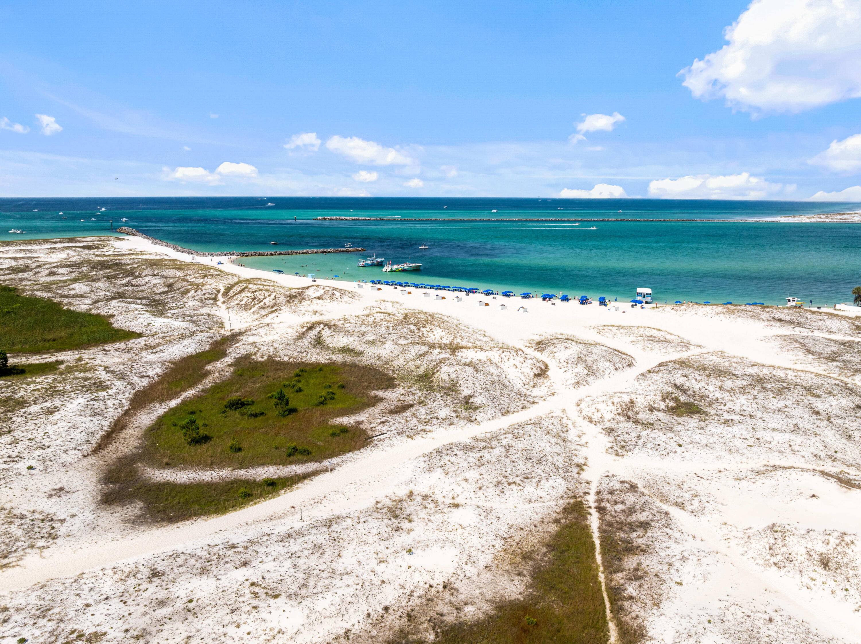 Destin, Florida, 32541, United States, 6 Bedrooms Bedrooms, ,8 BathroomsBathrooms,Residential,Active,1952033