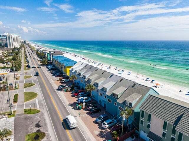 Miramar Beach, Florida, 32550, United States, 4 Bedrooms Bedrooms, ,3 BathroomsBathrooms,Residential,Active,1798200