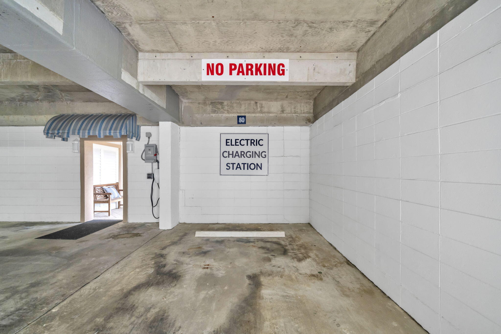 Destin, Florida, 32541, United States, 3 Bedrooms Bedrooms, ,3 BathroomsBathrooms,Residential,Active,1962190