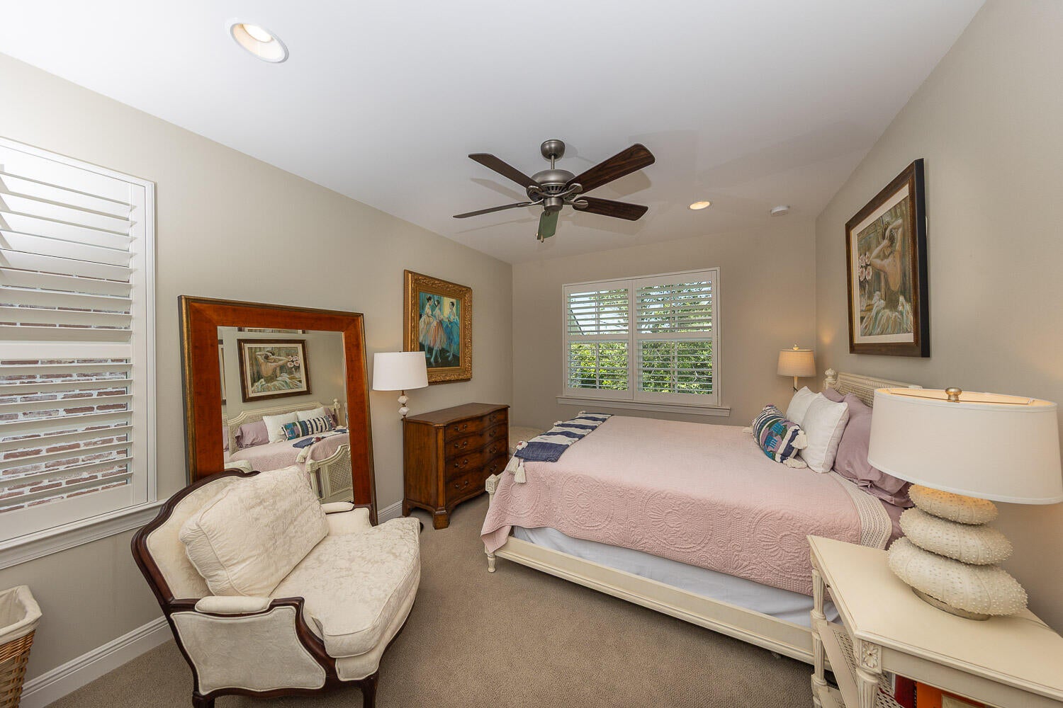 Destin, Florida, 32541, United States, 4 Bedrooms Bedrooms, ,3 BathroomsBathrooms,Residential,Active,1871935