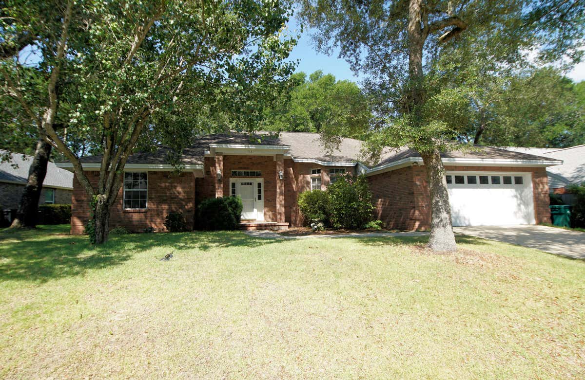 1631 PARKSIDE CIR, NICEVILLE, FL 32578, photo 1 of 33