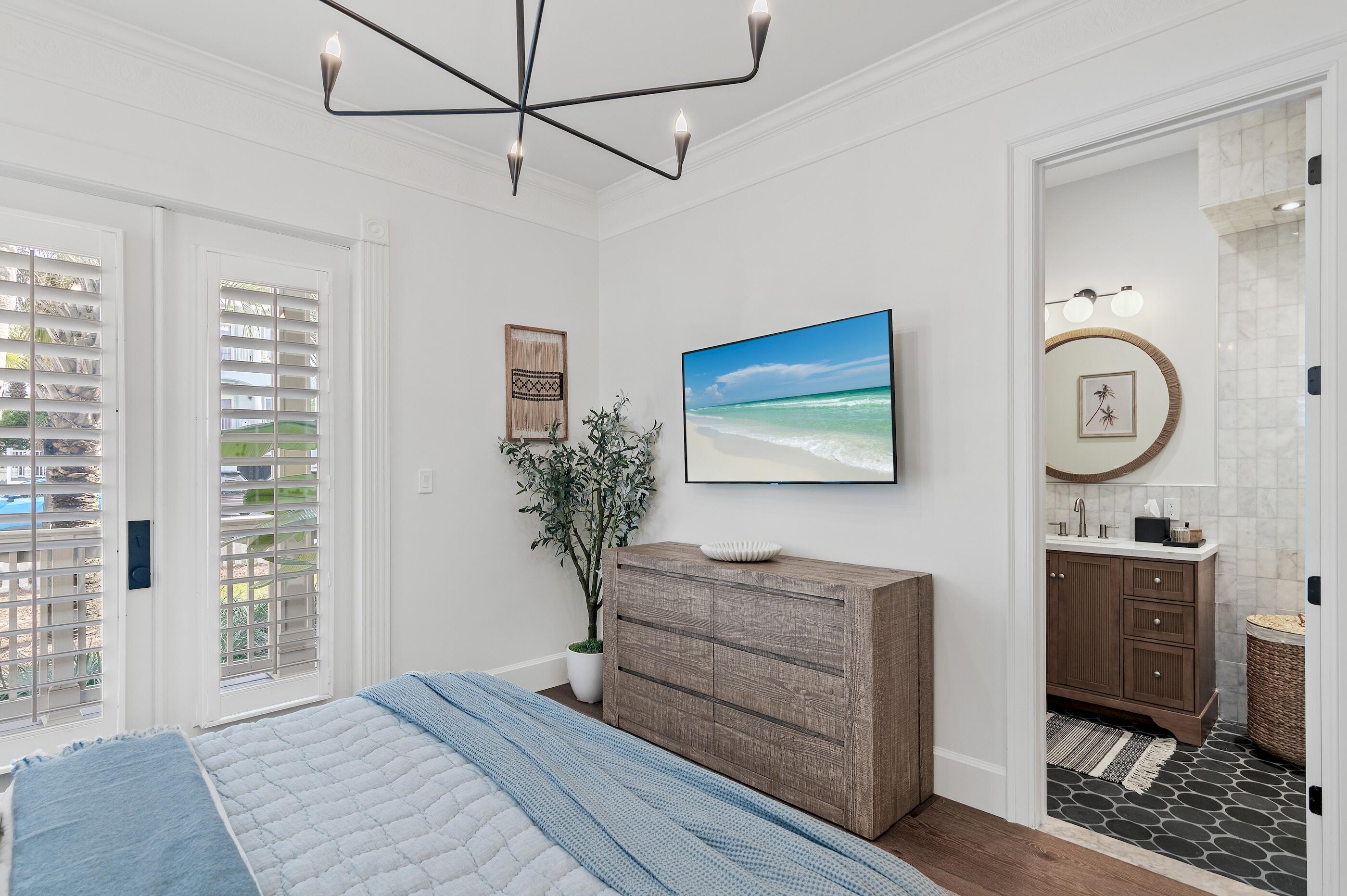 Destin, Florida, 32541, United States, 4 Bedrooms Bedrooms, ,4 BathroomsBathrooms,Residential,Active,1992549