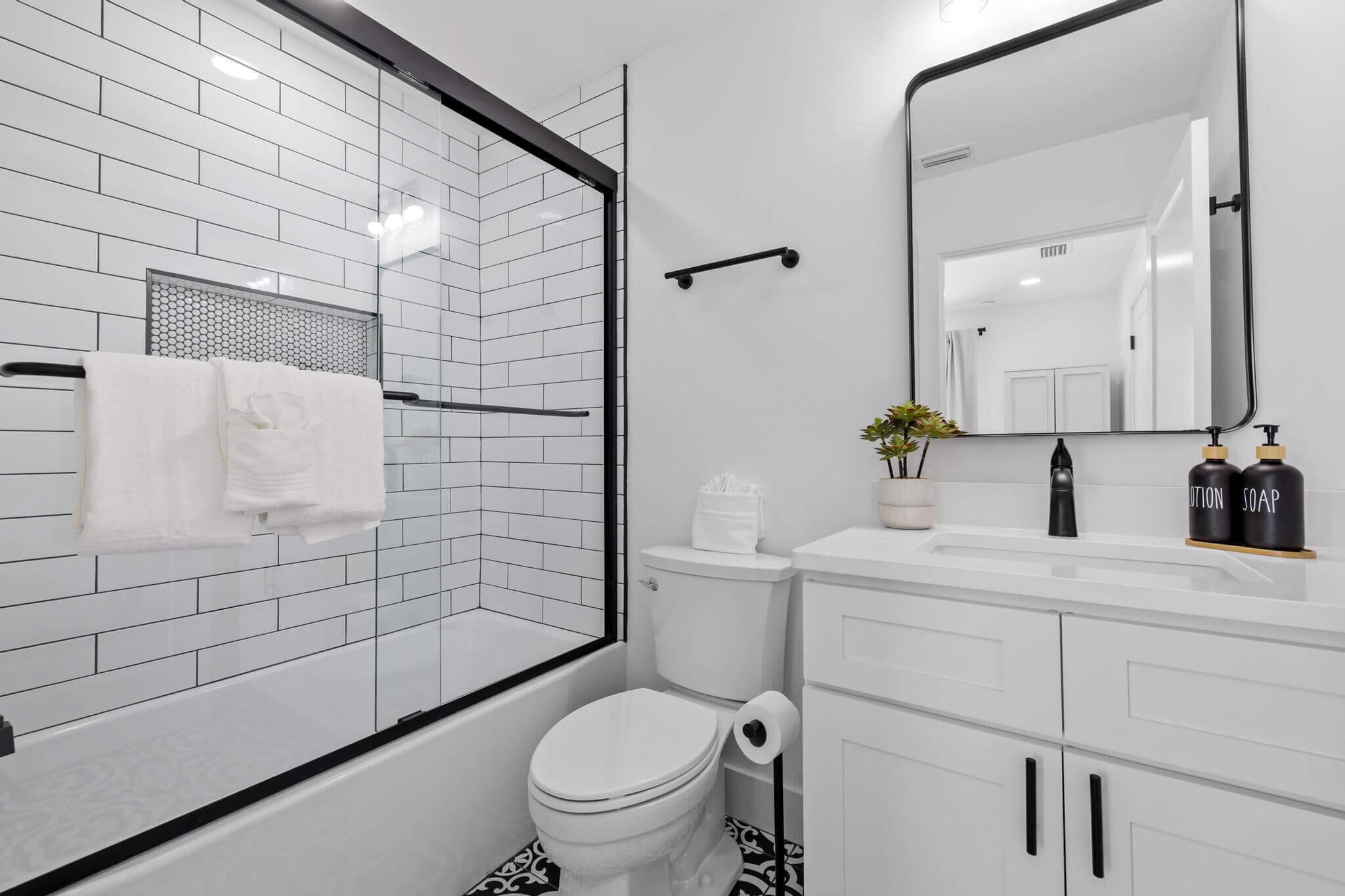 Destin, Florida, 32541, United States, 6 Bedrooms Bedrooms, ,8 BathroomsBathrooms,Residential,Active,1952033