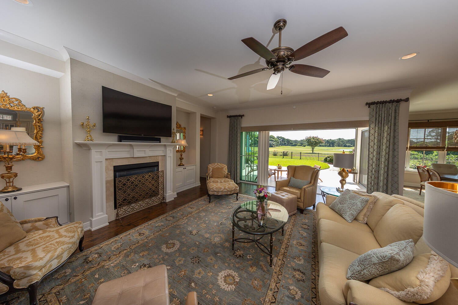 Destin, Florida, 32541, United States, 4 Bedrooms Bedrooms, ,3 BathroomsBathrooms,Residential,Active,1871935