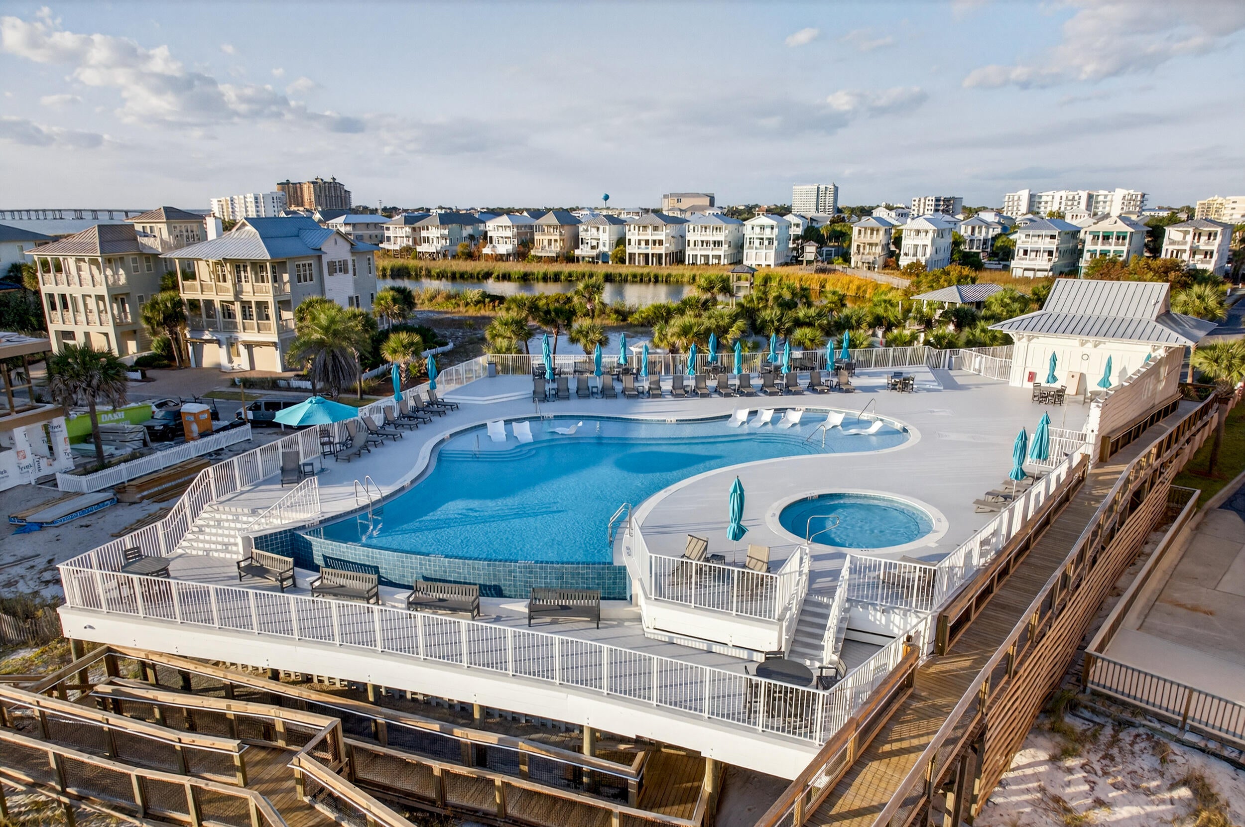 Destin, Florida, 32541, United States, 4 Bedrooms Bedrooms, ,4 BathroomsBathrooms,Residential,Active,1992549