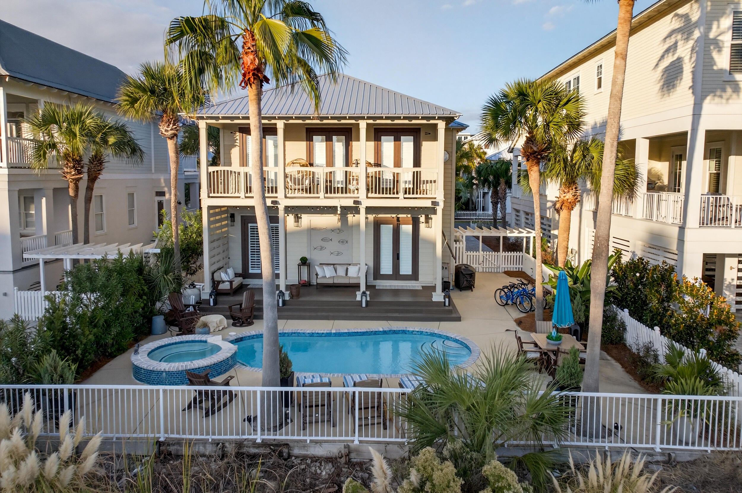 Destin, Florida, 32541, United States, 4 Bedrooms Bedrooms, ,4 BathroomsBathrooms,Residential,Active,1992549