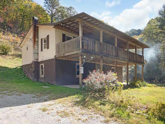 426 RIGHT FORK DR, YEADDISS, KY 41777 - Image 1