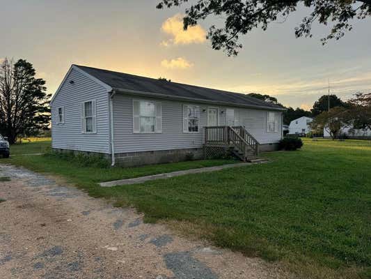 15472 PUNGOTEAGUE RD, PAINTER, VA 23420 - Image 1